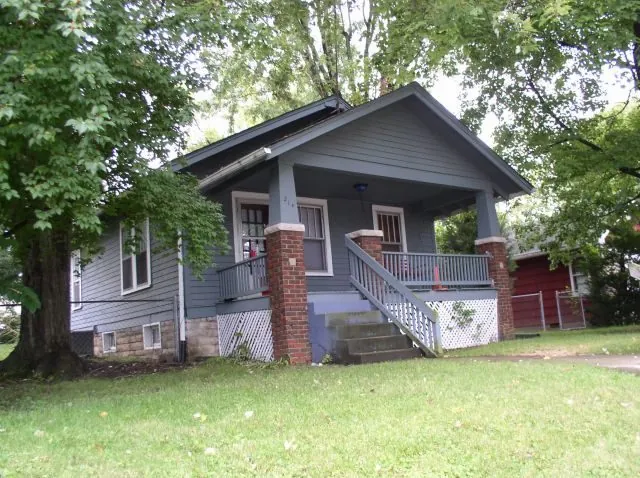 House at 314 E 17th Street